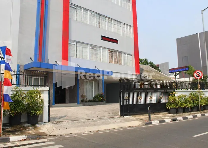Brahma Hotel Mitra Reddoorz Jakarta